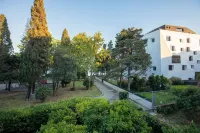 Green Park Luxury Rooms - Majatalot