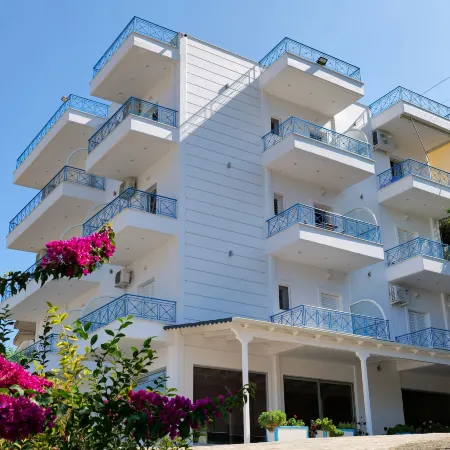 Miracle Luxury Apartments