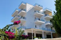 Miracle Luxury Apartments Отели в г. 