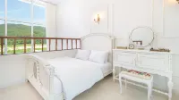 Yangyang Labianrosepoolvilla Hotels in Yangyang