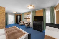 Hotel GoodAura Hotels in Ganisi