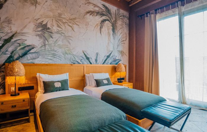 The Remote Hotel