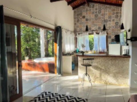 샬레스 푸라 비다