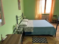 Casa T Bed and Breakfast & Home Restaurant di Tacchino Simone Hotels in Ovada