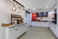 Hampton Inn & Suites Dothan - breakfast
