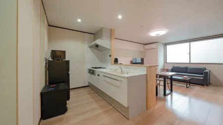 Takayama Stay Karatachi DX-B Отели рядом с достопримечательностью «Hidakochi»