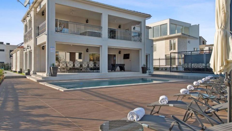 Villa Carolus in Vodice