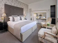 The Roseate Villa Bath Hotels near Upper Town