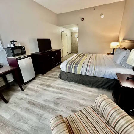 Country Inn & Suites by Radisson, Columbus, GA