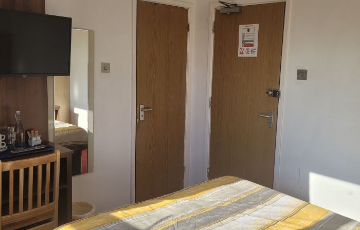 The Gatwick White House Hotel