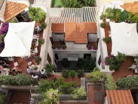 Alpi Hotel Hotels near San Silvestro in Capite