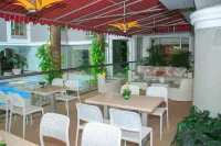 Country International Hotel - Pool