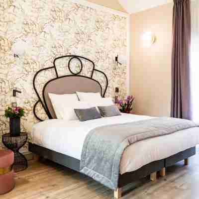 Hotel des Iris Rooms