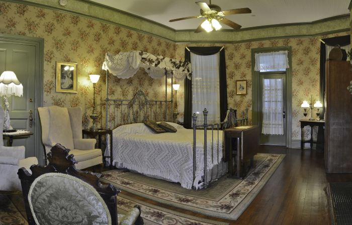 McFarlin House B&B