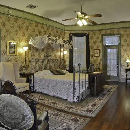 McFarlin House B&B