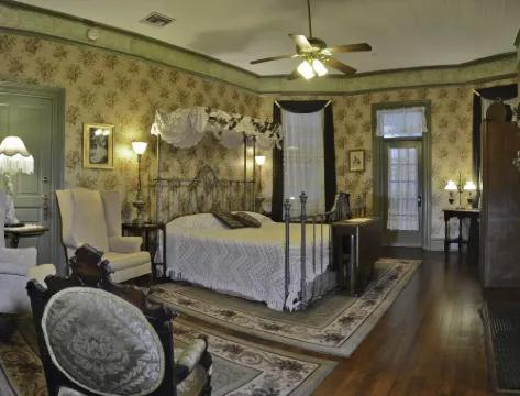 McFarlin House B&B