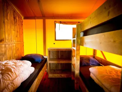Tent Lodge Near Loonse and Drunense Duinen