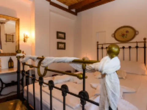 Eros Cozy, Perfect Location, Panoramic Sea View Hotels in Koroni