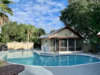 Siesta Heron Suites & Villas Hotels in Osprey