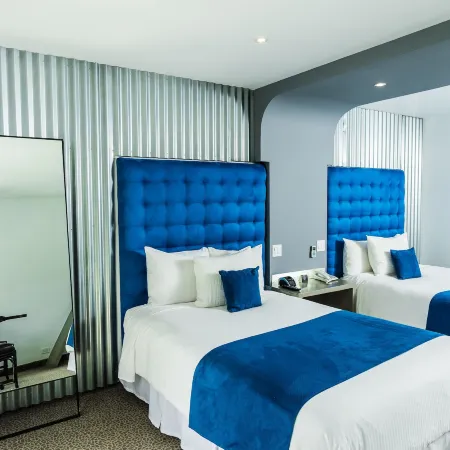 Riande Aeropuerto Hotel Casino