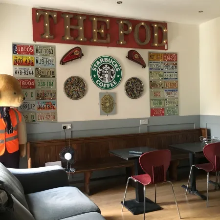 The Liverpool Pod Travel Hostel Отели рядом с достопримечательностью «Эвертон»