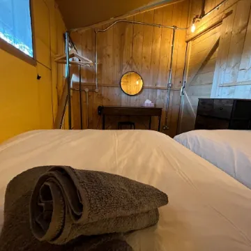 Aladdin Safari Tent