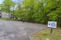 Rocky Shore Tranquility - Ozark Mtn Resort Amenities