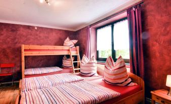 Cosy Holiday Home with Sauna, Terrace