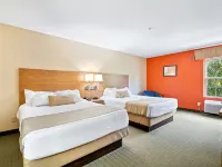 Big Splash Adventure Indoor Water Park & Resort Hotels in Orange County