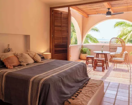 Casa Liquen Hotels in Compostela
