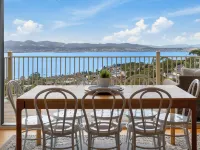 Spectacular Views - 4 Bedroom House - Free Parking - Free Wifi