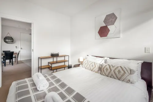 Bellerive Quay - 2 Bedroom Apartment - Free Parking - Free Wifi