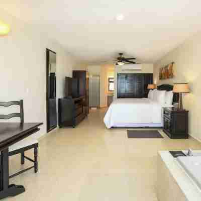 Hidden Beach Resort Au Naturel Adults Only Catamarán, Cenote & More Inclusive Rooms