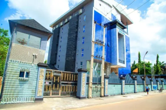 Ryan Hotel and Suites Hotels in 