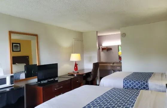 依可汽車旅館 - 奧蒙德海灘