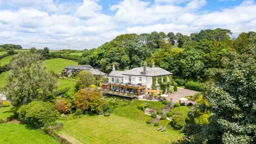 The Horn of Plenty Hotels in Milton Abbot