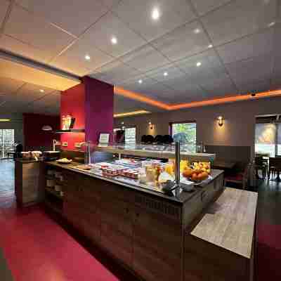 Brit Hotel la Ferté Sous Jouarre Dining/Meeting Rooms