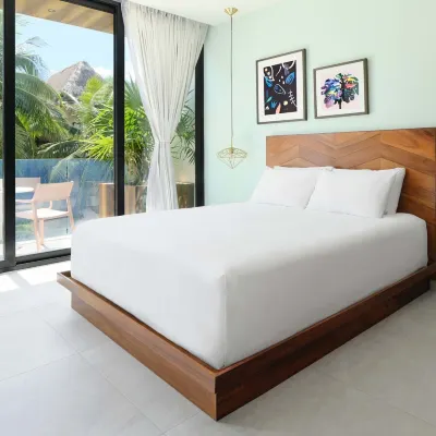 Calixta Hotel Hotels near 12th Street