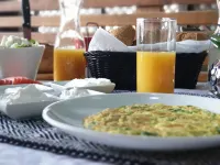 Spat Beach - breakfast