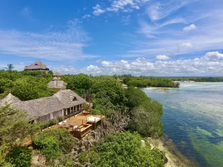 Rock and Sea Resort Отели в г. Уайомбо