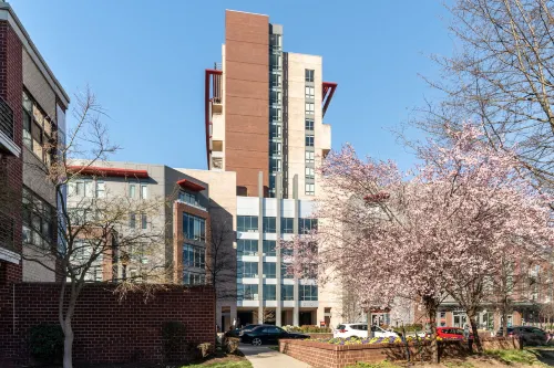 Kasa Alexandria Washington