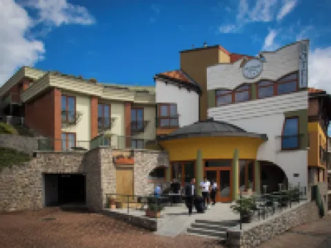 Sándor Hotel Hotels in Pecs