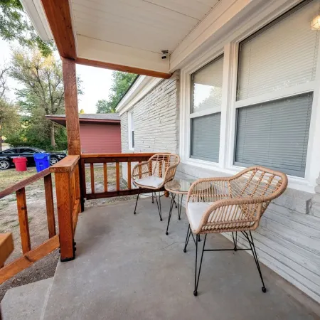 Spacious 4Br/2BA Home - Closest Stay to OU Stadium & Campus