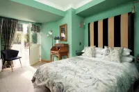 Luxury castle apartment
