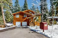 Fawn Lodge Отели рядом с достопримечательностью «Парк Север Тахо Риджинал»