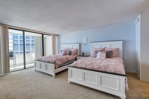 Beachfront Atrium Condo - Oceanview, Pool, Hot Tub, Jacuzzi