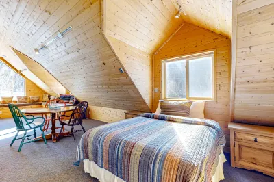 Mountain View Ridgerunner Cabin House - Unit 1