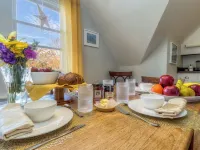 Cozy private apartment in a historic Victorian house close to downtown فنادق في والا والا