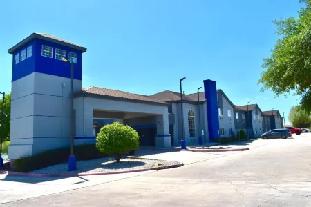 Americas Best Value Inn and Suites Haltom City/Ft. Worth