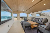 Stunning Ocean Views and Rooftop Deck - Beautiful Beachfront Retreat